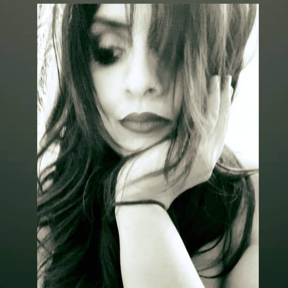 Meet your Posher, Salomé